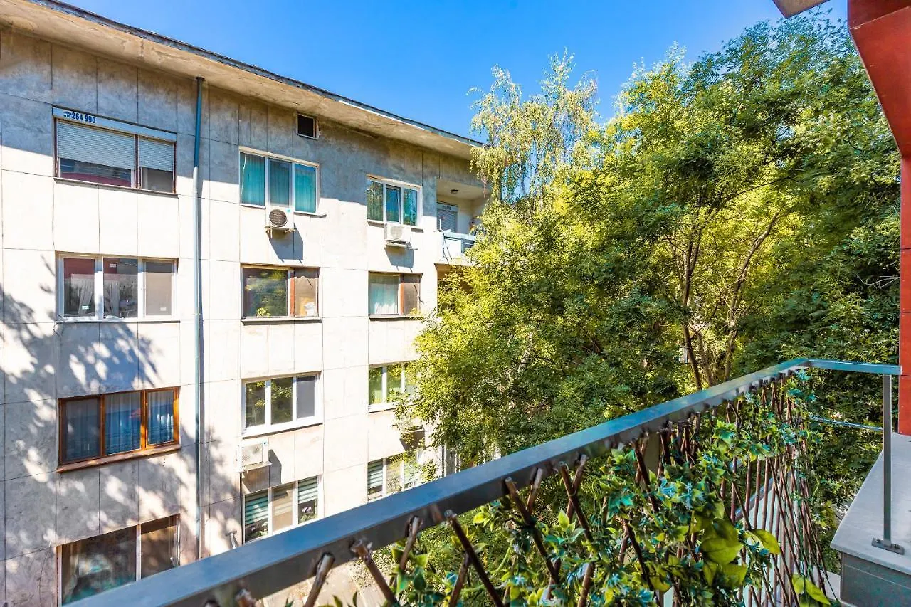 Stylish 2Bd Apartment With A Nice Cozy Terrace By Flat Mаnager Plovdiv Bulgarije